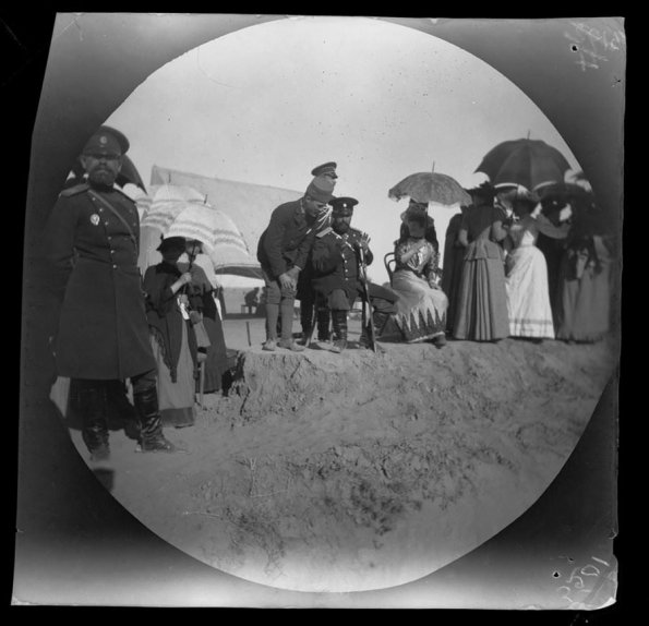 1891 Ашхабад Снимки Томаса Аллена Путешественника на Велосипедах  5 Генерал Куропаткин с Женой