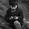 1984 Ташкент Мальчик Сидящий на Земле