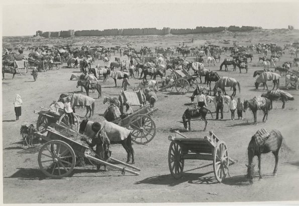 Базар в г. Байрам-Али. Фотография Панова Ивана Николаевича, 1928 г.