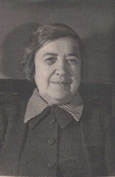Чумакова Екатерина Фёдоровна, заслуженный врач Туркменской ССР. 1961 г.