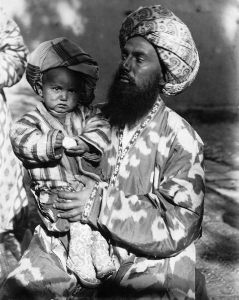 1900 Sart with Son