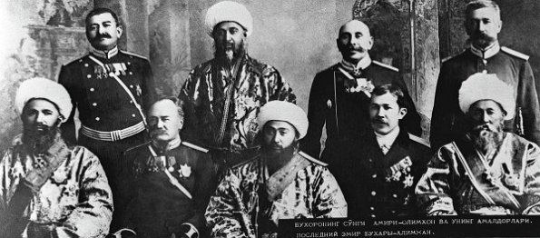 1919 Фото Последнего Эмира Бухары Сеида Алим-Хана в Центре