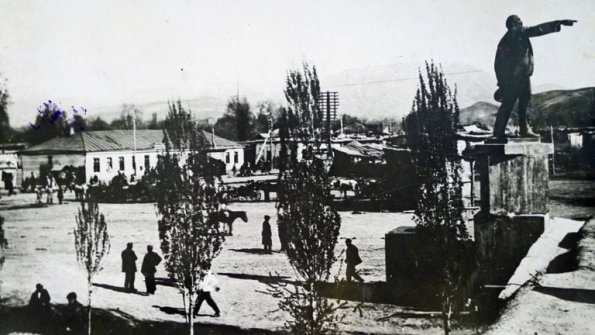 1926 Душанбе Памятник Ленину