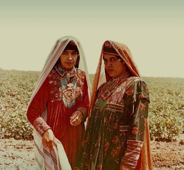 1970 Soviet Balochi Girls from Ogonyok