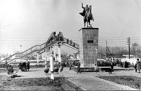 1985 Предпл Фрунзе Мост на Махалю
